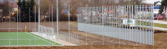&#8222;Guantanamo&#8220; nennen die Au...  Lrmschutzwand noch gar nicht steht.  | Foto: sigrid umiger
