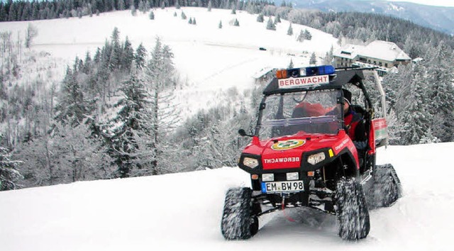Hilfe naht mit dem neuen Fahrzeug der Bergwacht.   | Foto: Verein