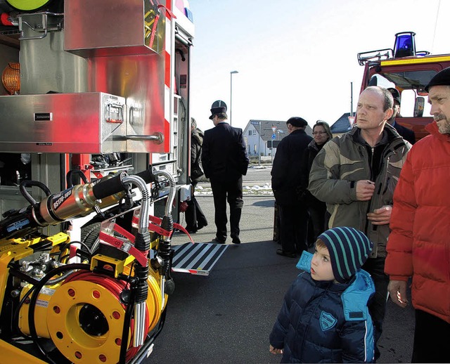 Feuerwehrtechnik begeistert Jung und Alt.  | Foto: DEcoux-Kone