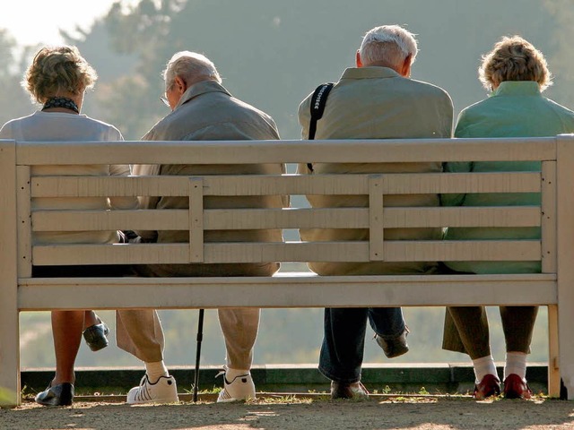 Die Schweizer wollen keine Krzungen bei ihren Renten hinnehmen.  | Foto: dpa