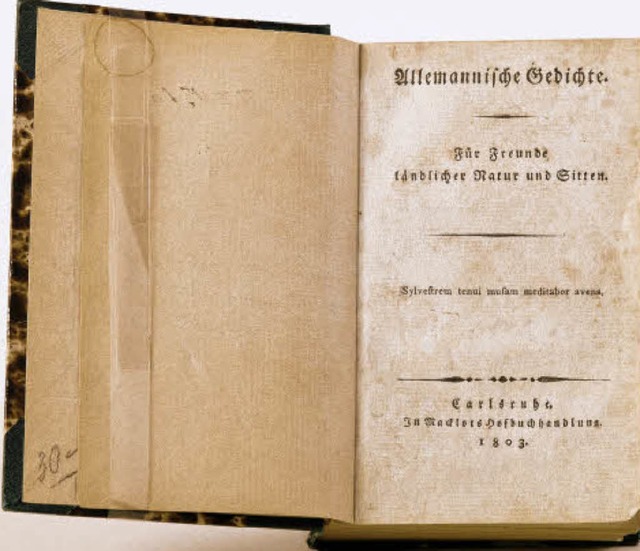 Eines der Exponate:  &#8222;Alemannisc...8220;, erste, anonyme Ausgabe von 1803  | Foto: Museum am Burghof