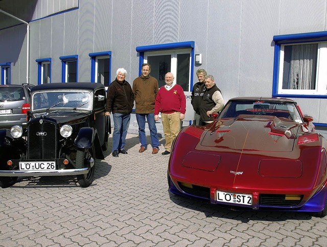 Udo Frank und sein DKW (links) sowie J...Koch (von links) prsentieren wollen.   | Foto: Frey
