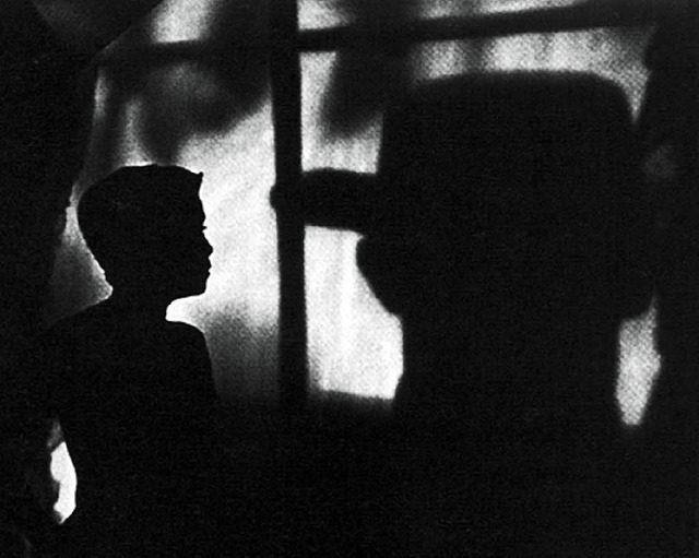 Robert Mitchum:  bergroer Schatten des Bsen    | Foto: bz