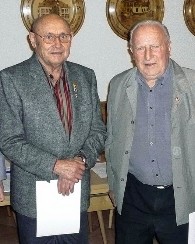 Ehrung fr 50 Jahre Mitgliedschaft bei...h Eckermann und Siegfried Grafmller.   | Foto: Verein
