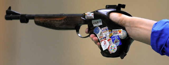 Eine Waffe als Sportgert &#8211;  wer...n Monaten neue Vorschriften beachten.   | Foto: ddp
