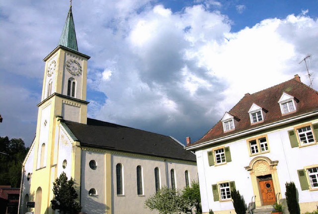 Die  Pfarrgemeinde St. Clemens und Urb...enende einen  neuen Pfarrgemeinderat.   | Foto: B. Birlin