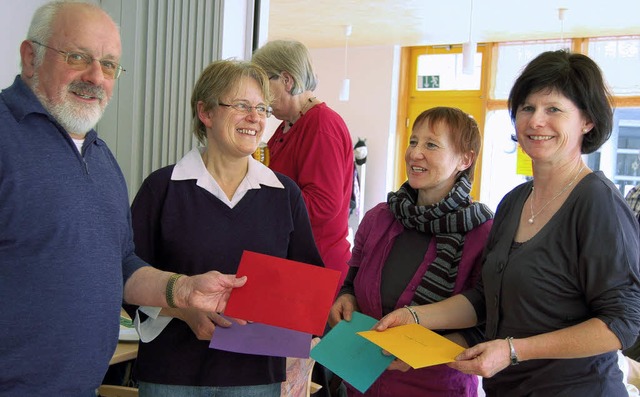 AWO-Spende fr Zells Kindergrten (von...ische Kindergrten Zell und Atzenbach.  | Foto: Paul Berger