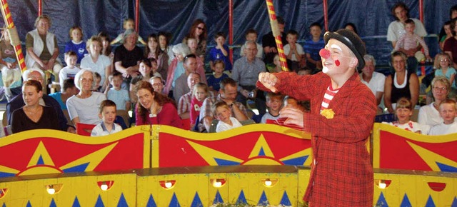 Zirkusluft bringt das Familienunterneh...tragen selbstredend  auch Clowns bei.   | Foto: Andrea Steinhart