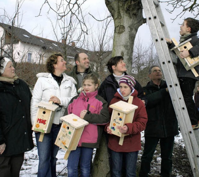 Beim  Maienbrunnenhof in Ihringen sowi...zerhfen wurden Nistksten aufgehngt.  | Foto: elisabeth jakob-klblin