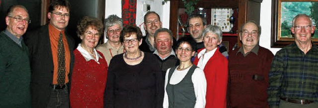 Stefan Vgt (Zweiter von links) und se...d 50 Jahre Treue zum Turnverein Sexau.  | Foto: Gerda Oswald