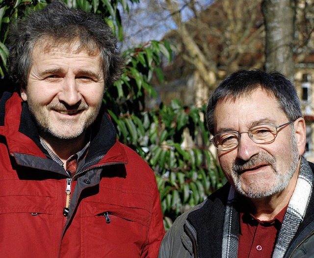 Pastoralreferent Helmut Ellensohn (lin...2;Pilgern vor der Haustr&#8220; ein.   | Foto: Gertrude Siefke