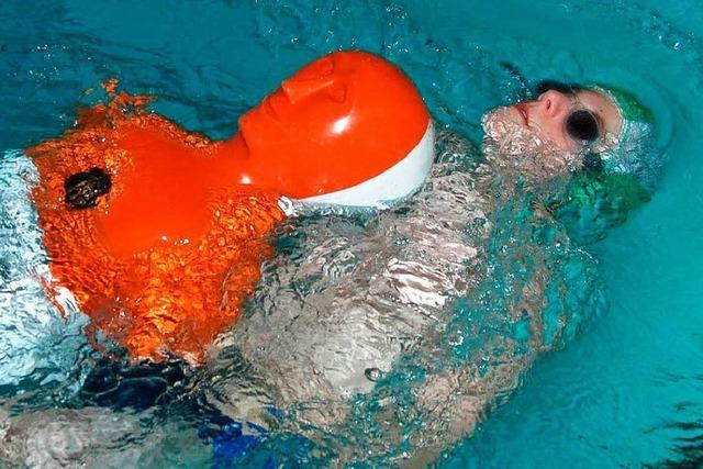 DLRG: Schwimmen ist ihr Lebenselixier