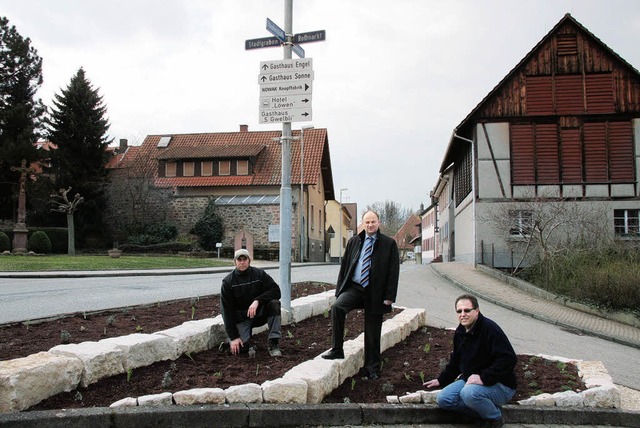 Neu gestaltet wurde der stliche Stadt...n ihn gestern der ffentlichkeit vor.   | Foto: Decoux-Kone