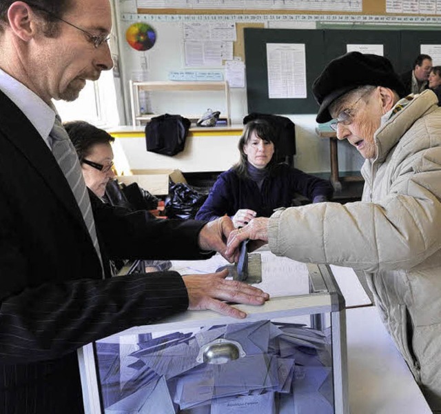 Schwache Wahlbeteiligung bei den  Regionalwahlen.   | Foto: dpa