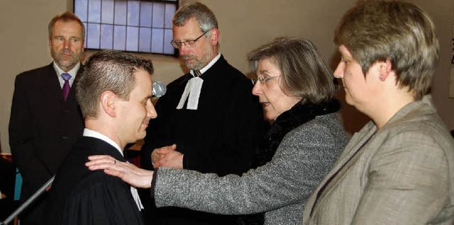 Feierlich eingefhrt wurde Pfarrer Mic...hmittag in der Ottoschwandener Kirche.  | Foto: Pia Grttinger