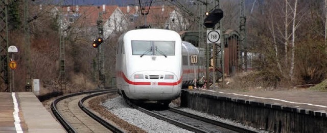 Die Bahn biegt auf die Zielgerade ein:...auplne wird immer unwahrscheinlicher.  | Foto: Frey