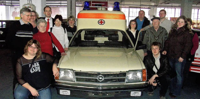 Der einstige Krankenwagen des DRK Orts...ht jetzt im Opel-Museum in Rsselsheim  | Foto: bz