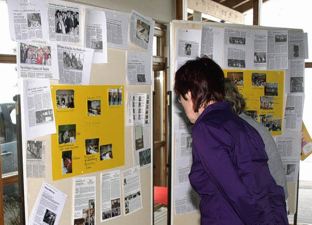 Eine kleine Ausstellung hatten die Lan... zu ihrem 20-Jhrigen zusammengestellt  | Foto: Karin Stckl-Steinebrunner