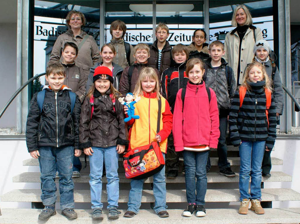 Die Klasse 4a der Grundschule Bad Bellingen mit ihrer Lehrerin Frau Mayer