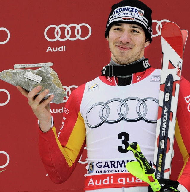 Vielleicht jubelt Felix Neureuther in ...g zu Hause in Garmisch-Partenkirchen.   | Foto: AFP