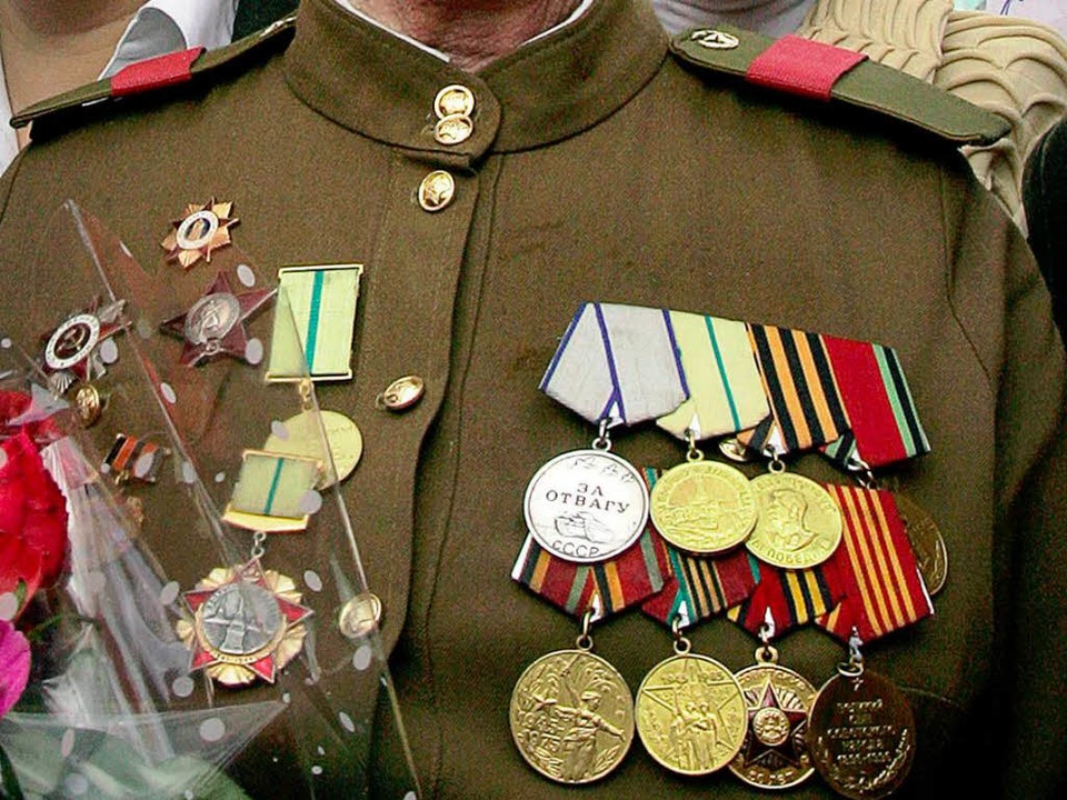 Begehrte Objekte: Orden russischer Kriegshelden.  | Foto: TATYANA MAKEYEVA