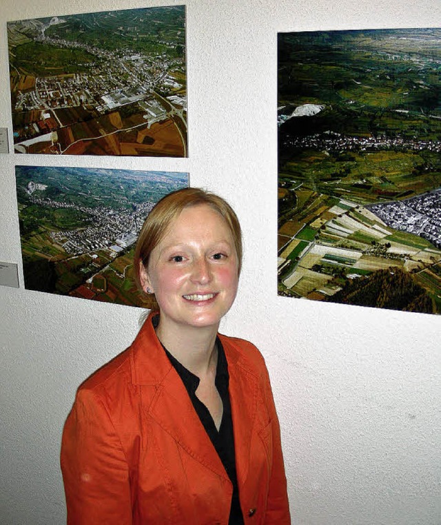 Hat die Ausstellung mit Helfern des Ar...neue Gemeindearchivarin Angelika Ott.   | Foto: Schneberg