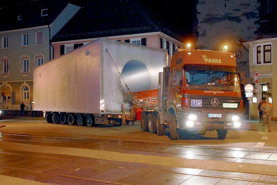 Der Schwertransport nach Gengenbach. (Foto: E-Werk Mittelbaden) Der Schwertransport nach Gengenbach. (Foto: E-Werk Mittelbaden)