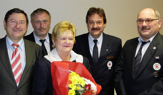 Ehrungen beim DRK Ringsheim: (von link...tin Jakubeit sowie  Bernhard Gantert.   | Foto: Adelbert Mutz