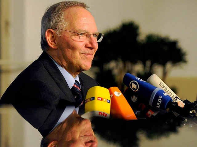 Wolfgang Schuble will einen Sicherungsfonds fr zuknftige Krisen  | Foto: dpa