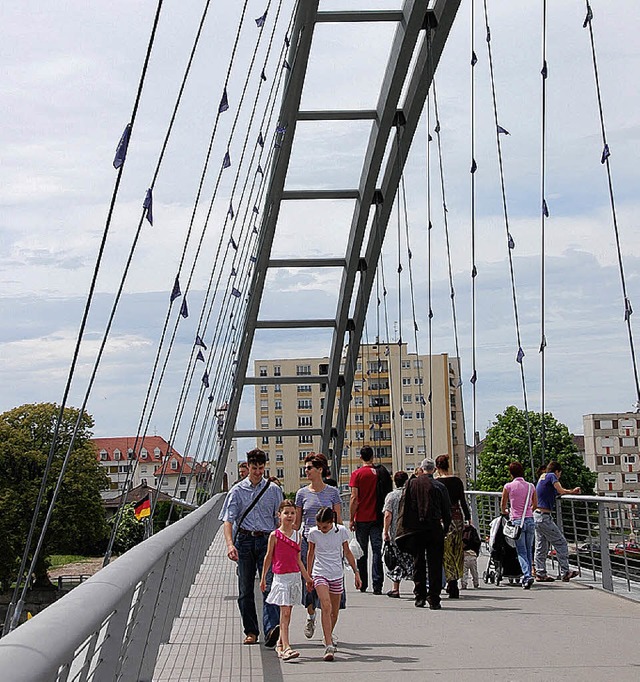 Lngst Alltag: der Gang ber die Passerelle  | Foto: Herbert Frey