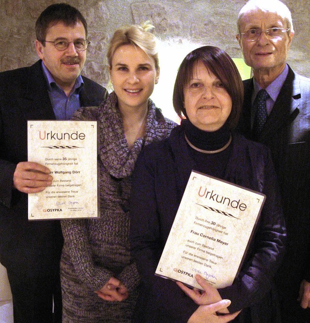 Nach dem Jubilums-Dinner: (von links)... Osypka, Cornelia Meyer, Peter Osypka   | Foto: Privat