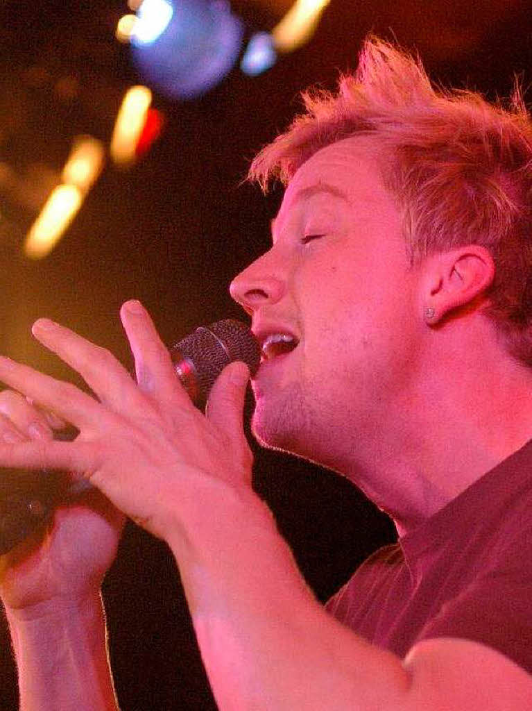 Sunrise Avenue im Freiburger Jazzhaus: Kuschelrock im Akustik-Gewand.