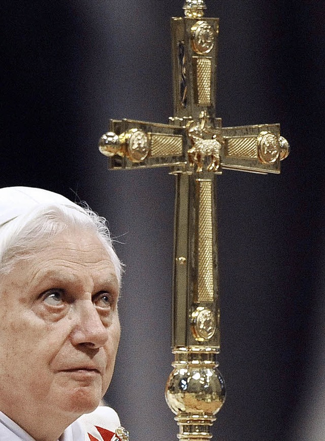 Joseph Kardinal Ratzinger blieb unttig, sagt die New York Times.  | Foto: dpa