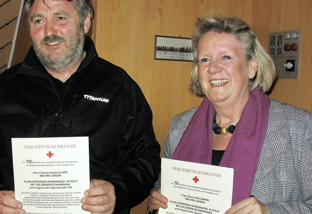 Eine Urkunde, die von groem Engagemen...ut gespendet, 50 Mal Ursula Kallmann.   | Foto: K. Meyer