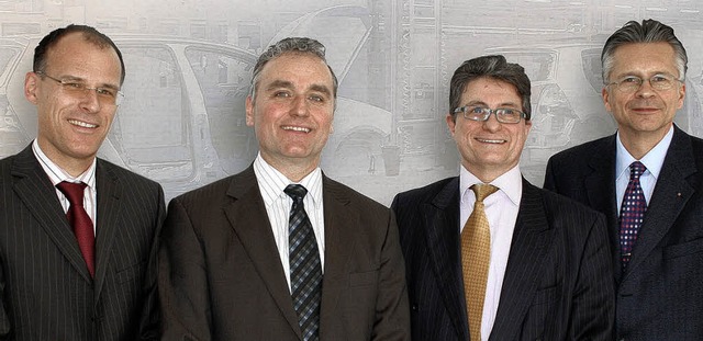 Freuen sich ber eine gute Zukunft fr... und Paul Hummel, Besta AG (von links)  | Foto: privat