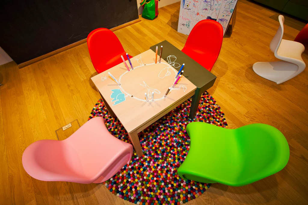 „Panton Chair“ des dnischen Designers Verner Panton