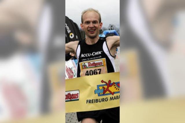 Freiburg-Halb-Marathon: 7030 Lufer trotzen dem Regen