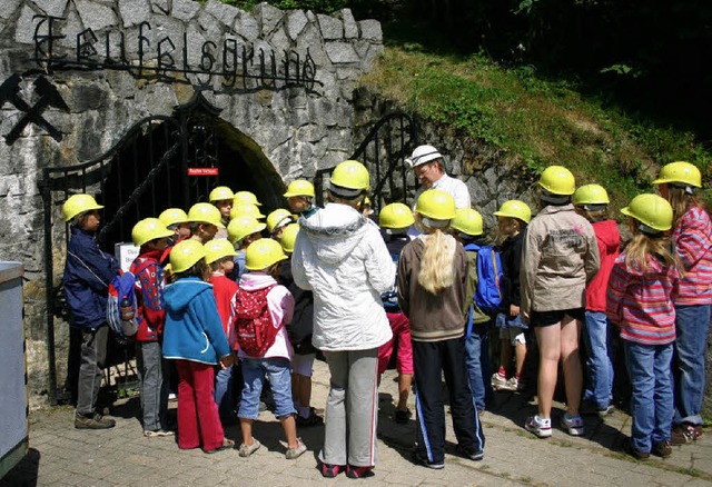 Zur Ostersteinsuche erwartet Geologe A...rkstollen &#8222;Teufelsgrund&#8220;.   | Foto: M. Lange