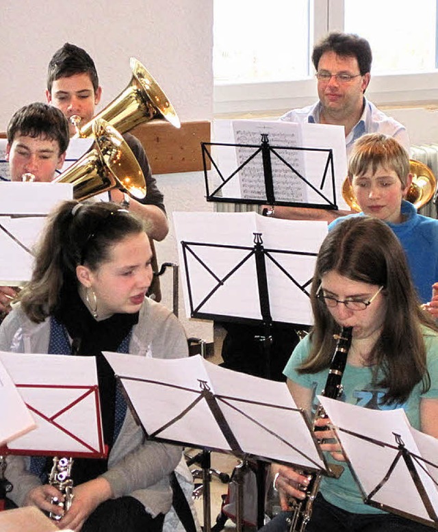 Mit intensiver Probenarbeit haben sich die Musiker auf ihr Konzert vorbereitet.   | Foto: Ch. Schuster-Stich