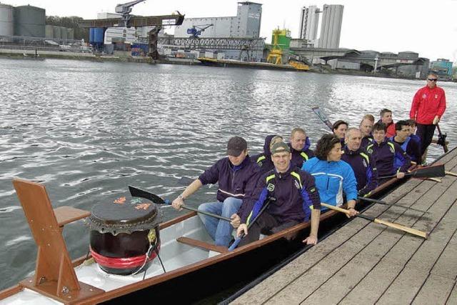 Reisschnaps weckt den Drachen im Boot