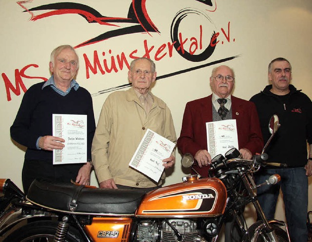 Ehrungen beim MSC: Dieter Winterer (Eh...mas Gehring (von links) ausgezeichnet.  | Foto: sandra decoux-kone