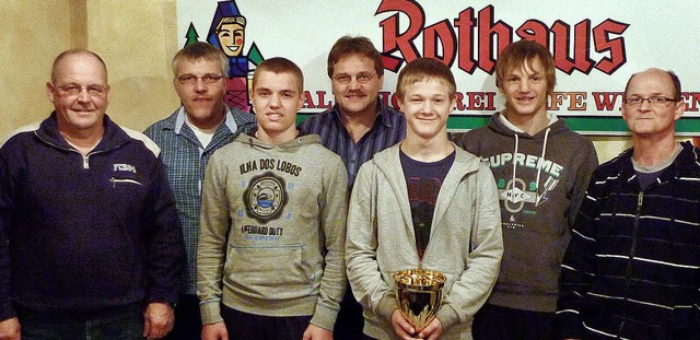 Von links Udo Bauer, sportlicher Leite...ian Rapp und RG-Trainer Edgar Wolfer.   | Foto: Privat