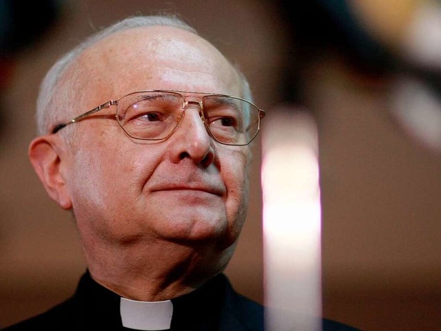 Erzbischof Robert Zollitsch ruft die k...irche an Karfreitag zum Neuanfang auf.  | Foto: ddp