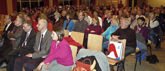 Veranstaltung zum PSKW Atdorf in der Gemeindehalle Willaringen  | Foto: Krug