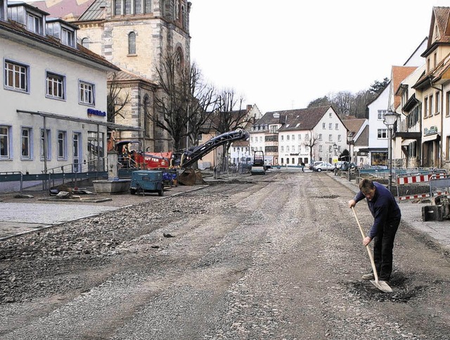 Die Bauarbeiten in  Brunlingens Altstadt gehen rasch voran.   | Foto: Maier