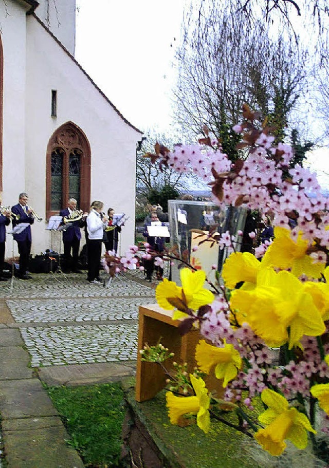 Eine Gruppe des Musikvereins Haltingen begleitete die Auferstehungsfeier.   | Foto: Musolt