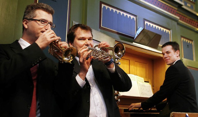Festliche Musik zum Osterfest: Bernhar...Trompete) und  Matthias Burg (Orgel).   | Foto: Heidi Fssel