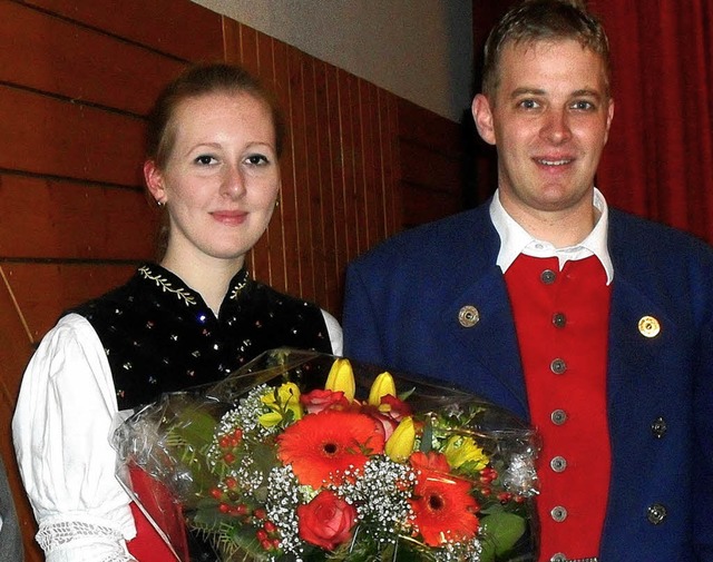 Simone Strohmeier wurde als Dirigentin...et. Rechts Vorsitzender Tobias Bhler.  | Foto: Kristin Fritz