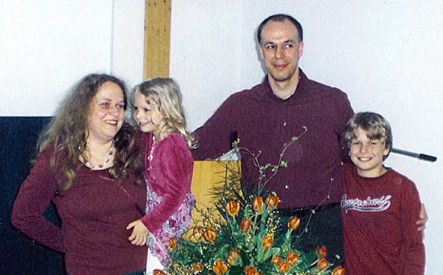 Pastor Daniel Schempf und seine Familie   | Foto: BZ