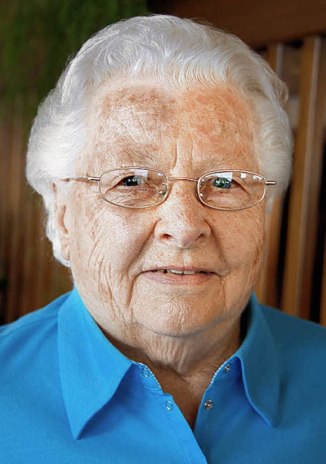 Frieda Eisele (89) engagiert sich seit 60 Jahren im VdK.  | Foto: Pia Grttinegr